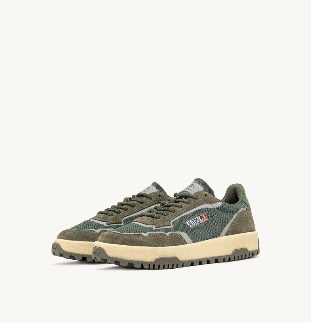 WILDPACE LOW SNEAKERS IN