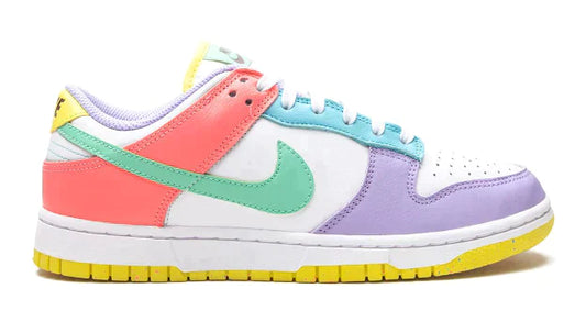 NIKE DUNK LOW SE EASTER