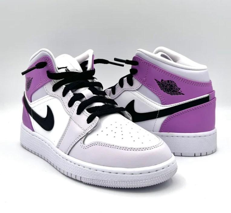 AIR JORDAN 1 MID BARELY GRAPE