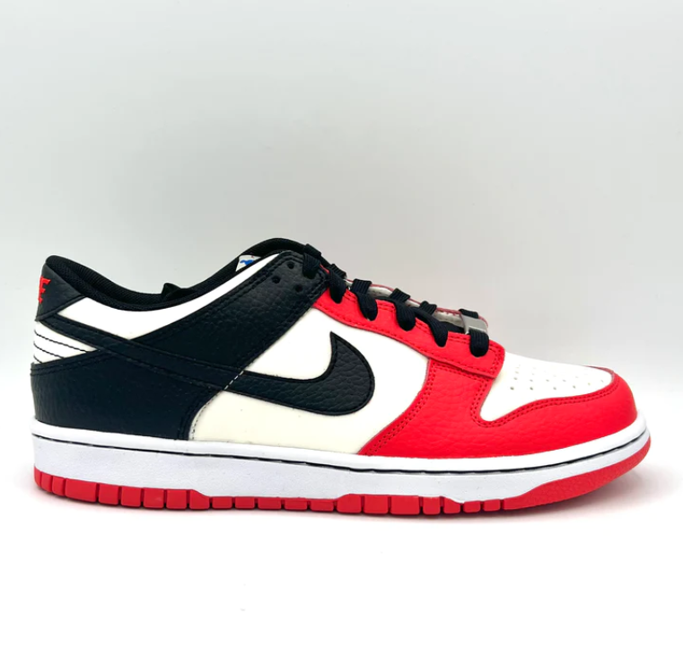 NIKE DUNK LOW EMB NBA 75TH ANNIVERSARY CHICAGO